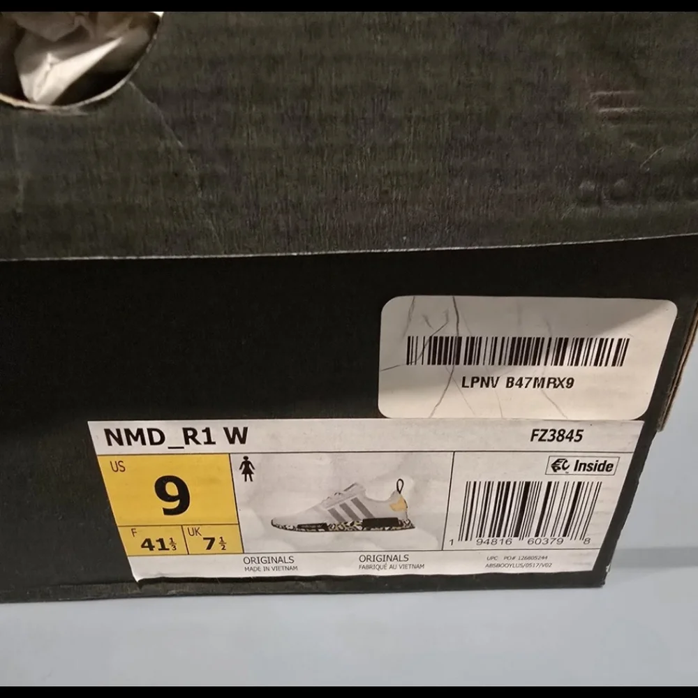 Adidas NMD R1 W Size 9 Sneakers Leopard Shoes With Box - Picture 5 of 6